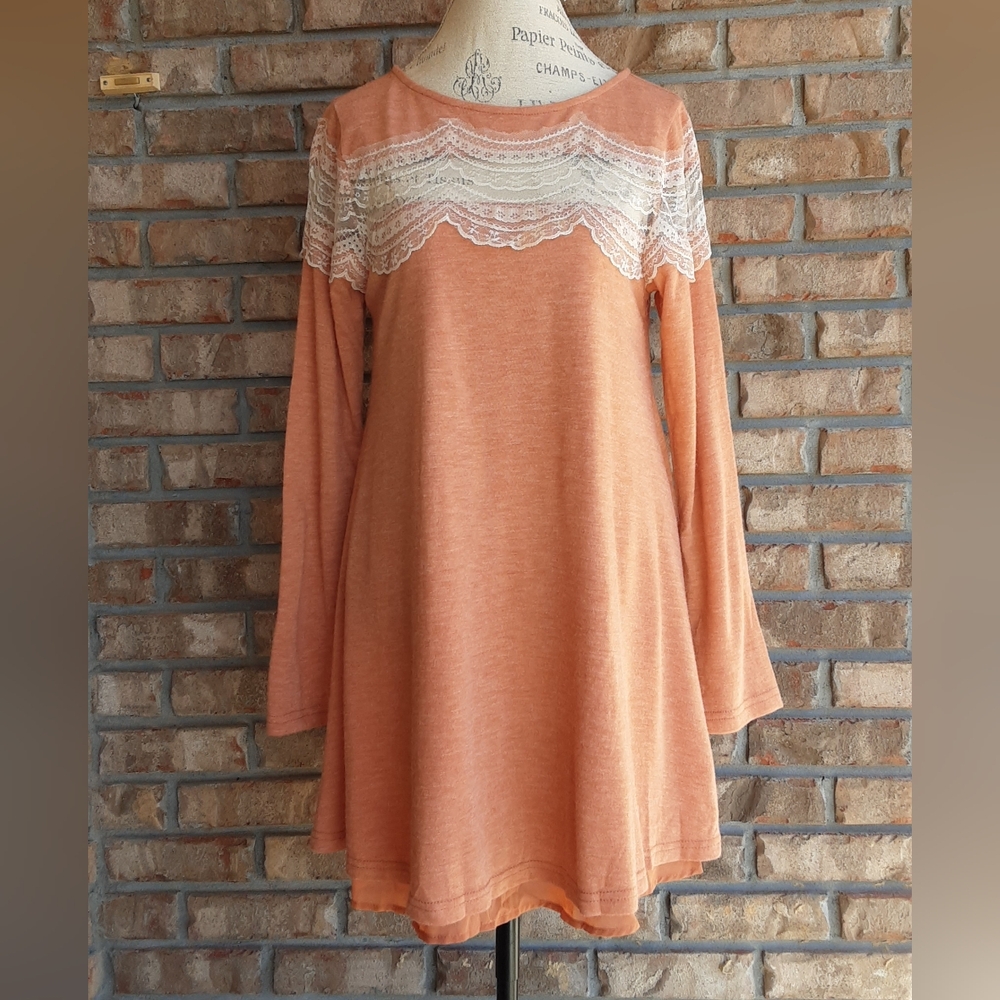 Umgee Terracotta Dress with Lace Detail NWT.